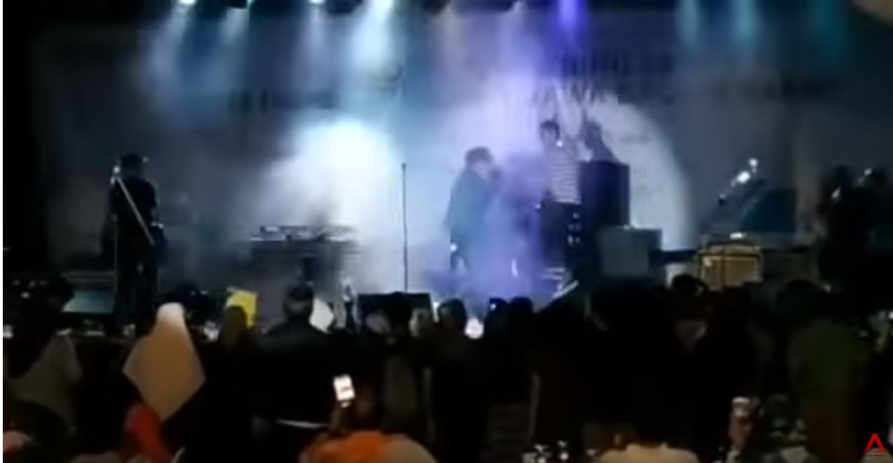 7 heridos, dejó atentado contra militares en concierto de Jessi Uribe (+Video)