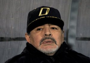 Maradona desactiva comentarios en Instagram ante ola de criticas por felicitación a Fernández (FOTO)