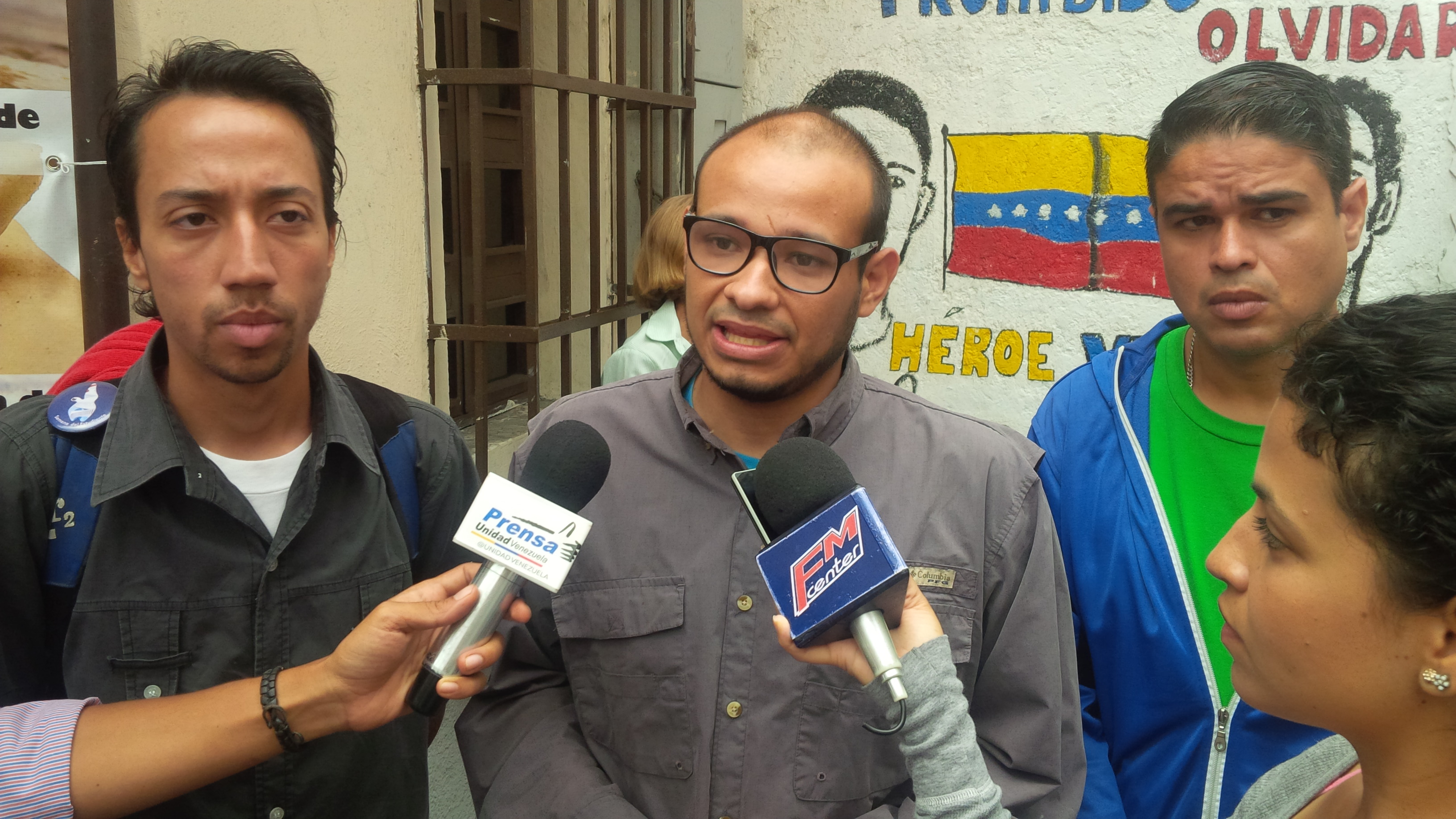 En Catia realizaron homenaje a Alixon Pisani y demás asesinados por represión de Maduro (Fotos)