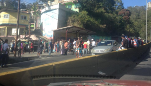 Vecinos trancan la carretera Panamericana por falta de gas doméstico #8Ene (Fotos)