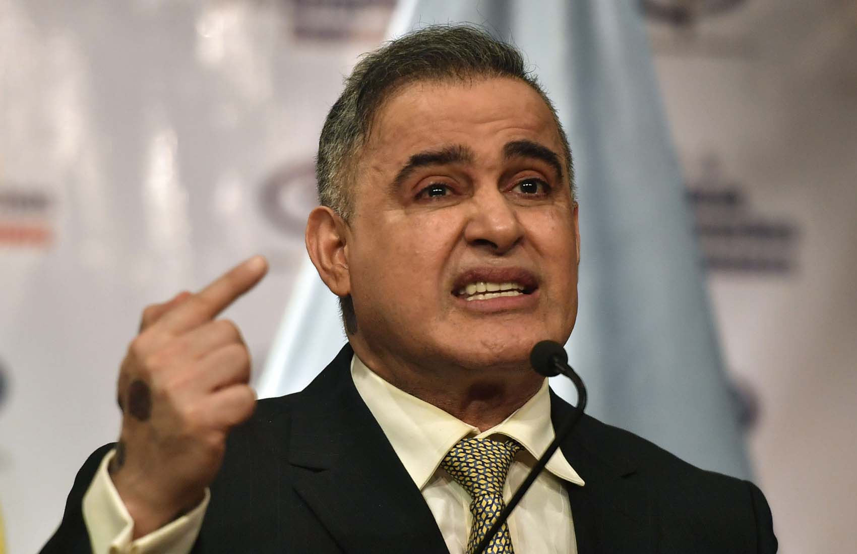 Tarek William Saab impone a Esaul Olivar en el cargo de Fiscal Superior de Caracas