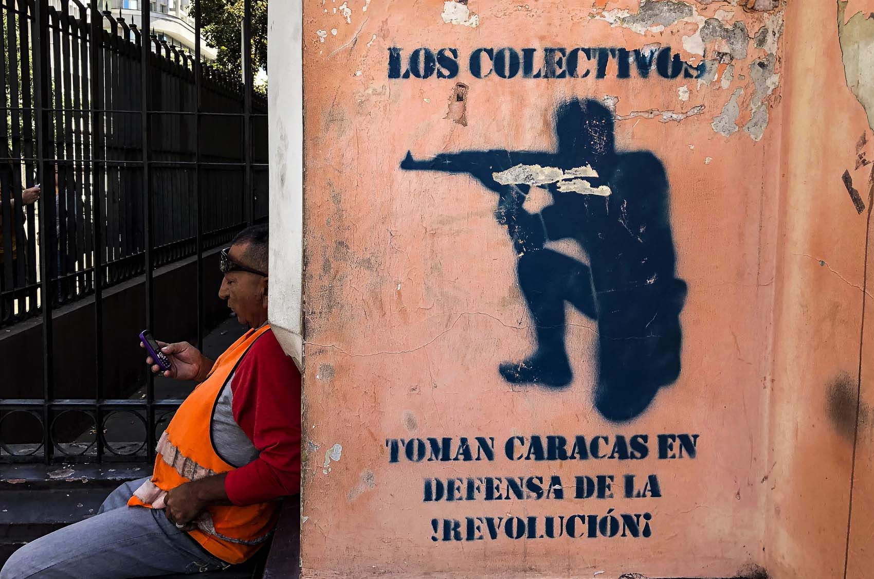 TWP: Las pandillas de motorizados respaldadas por Maduro, conocidas como colectivos
