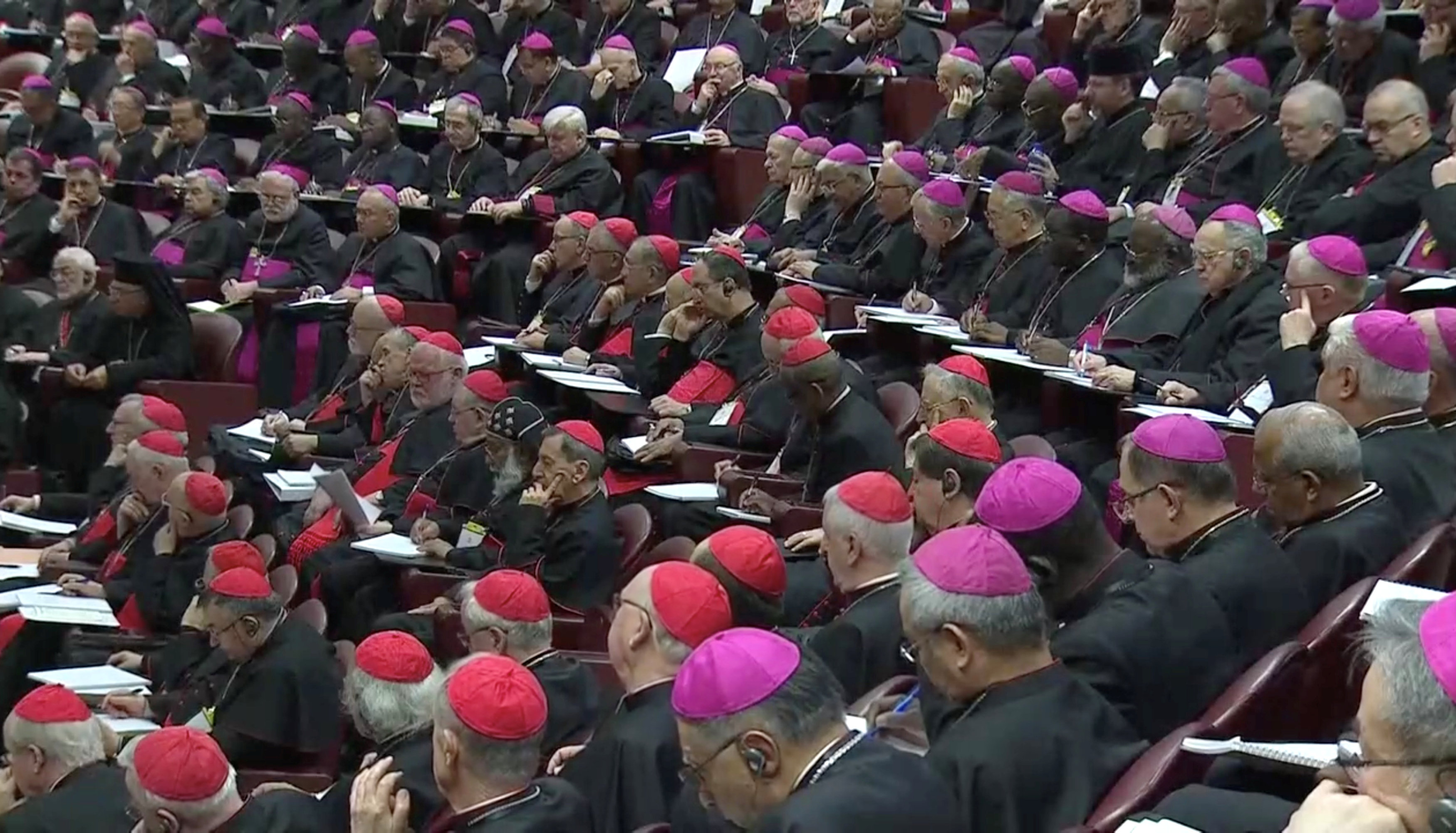 Comienza en el Vaticano la cumbre histórica sobre pederastia