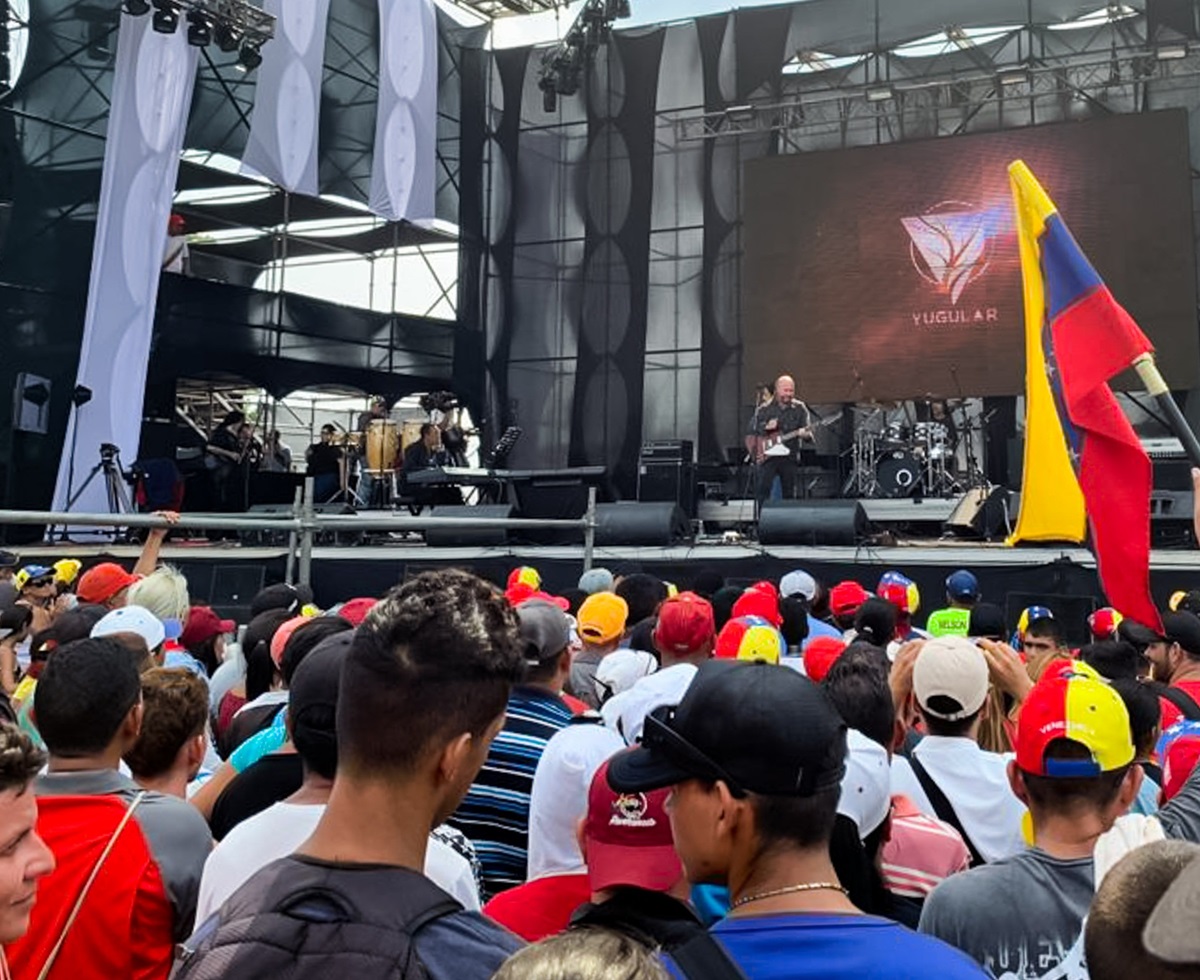 El des-concierto de Maduro halló el mayor “éxito” que podía esperarse: Fue suspendido