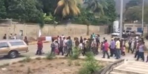 Escombros de Maduro: Al menos 12 niños han muerto por diarrea y vómitos en Anzoátegui (VIDEO)