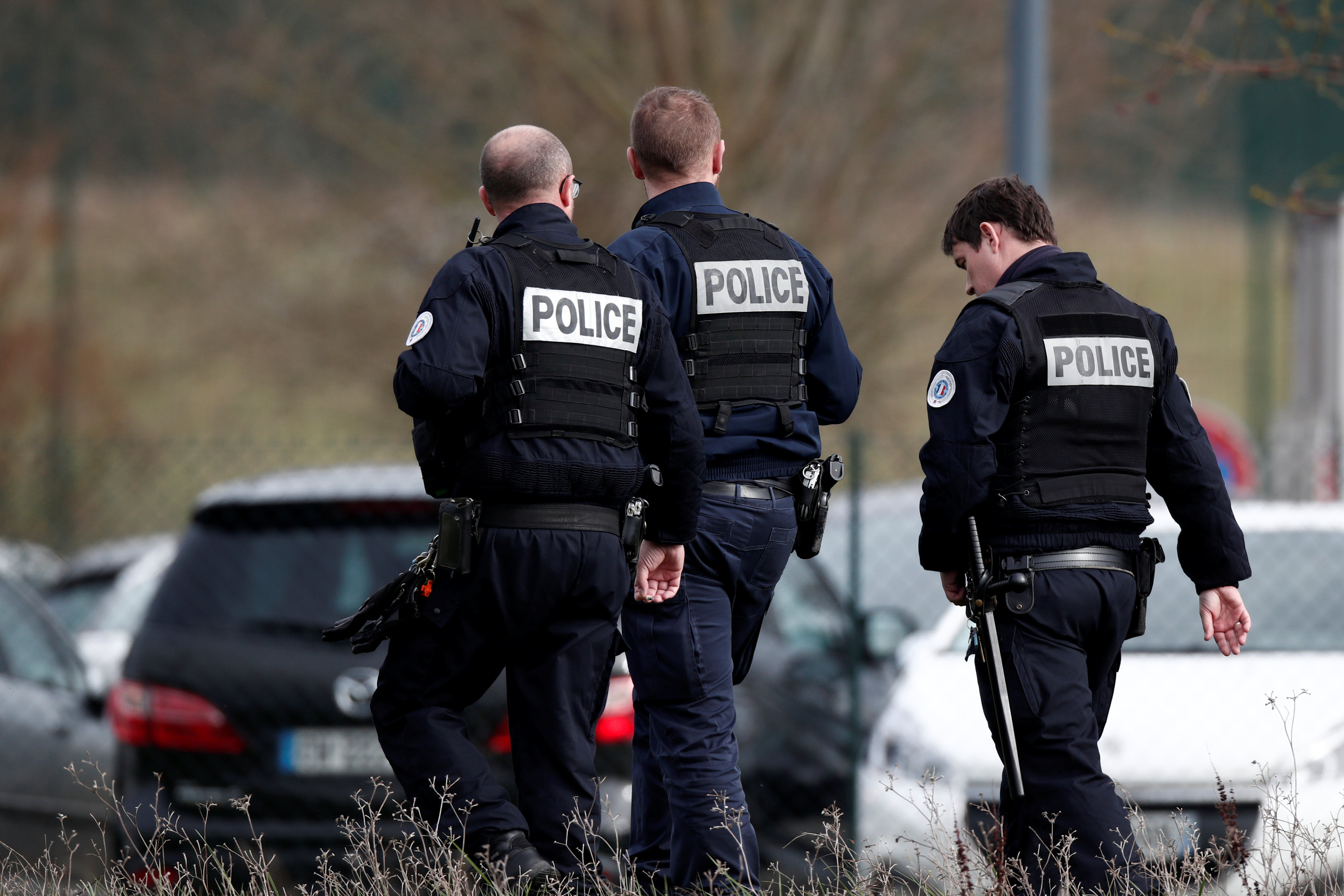 Al menos dos heridos en tiroteo contra una mezquita en Francia