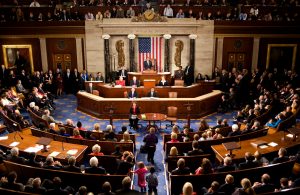 Cámara de Representantes de EEUU autorizó voto por poder durante la pandemia