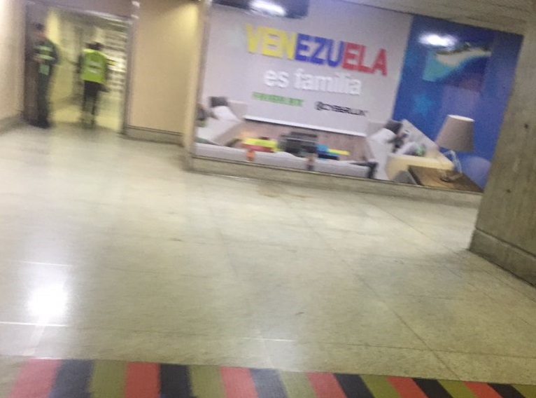 Así se encuentra Maiquetía ante llegada de Guaidó #4Mar (fotos)