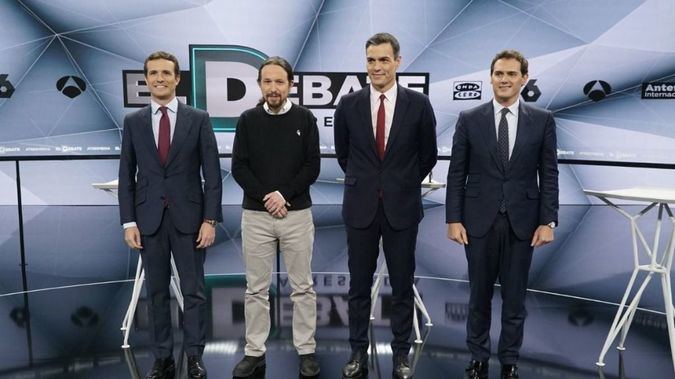 ALnavío: Los venezolanos en España dan ganadores a Casado y Rivera en los debates