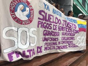Enfermeros protestaron en Caracas para exigir pago de sueldo en dólares (FOTOS)