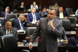 Bloque Parlamentario del Zulia solicita a la AN aprobar con urgencia Ley del Servicio Eléctrico para la descentralización del sector