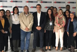 Embajada de Guaidó en Perú logran plan para matricular a niños venezolanos (FOTOS)