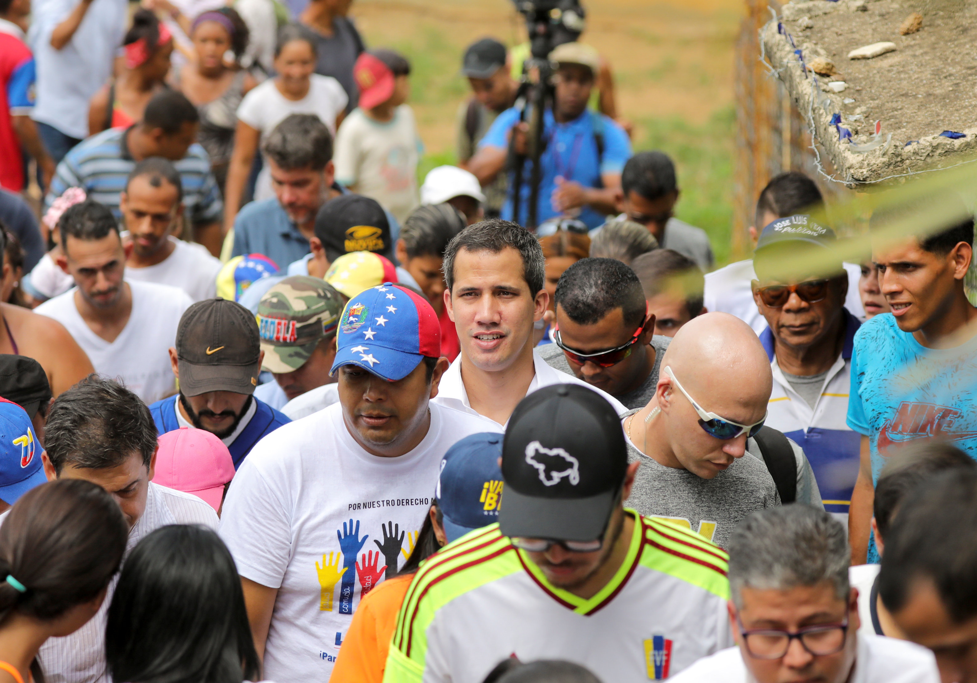 Guaidó pasó coleto con Maduro y pide que se avance con el juicio internacional contra el dictador (VIDEO)