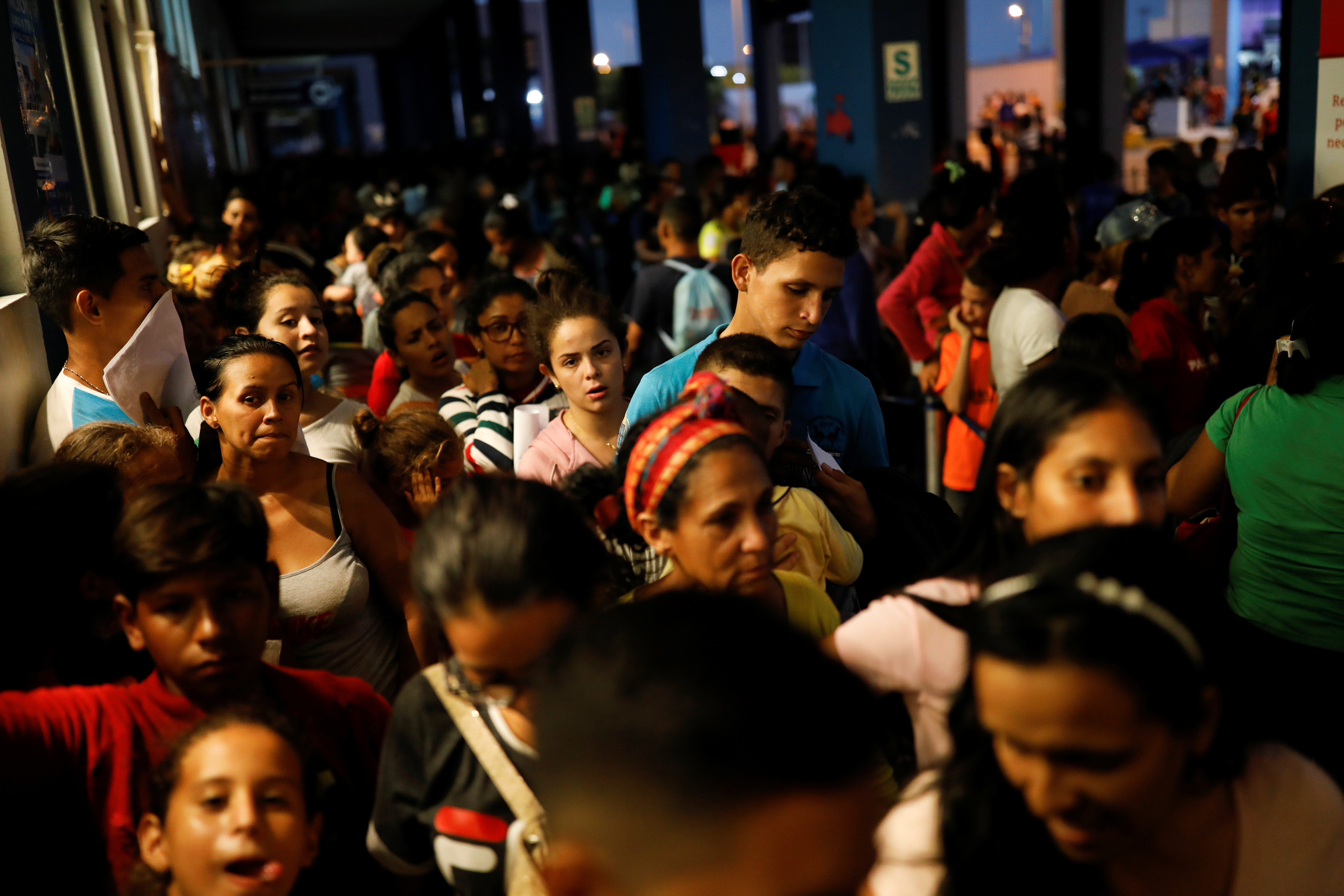 Venezolanos presentan una de cada cinco nuevas solicitudes de asilo, según la ONU
