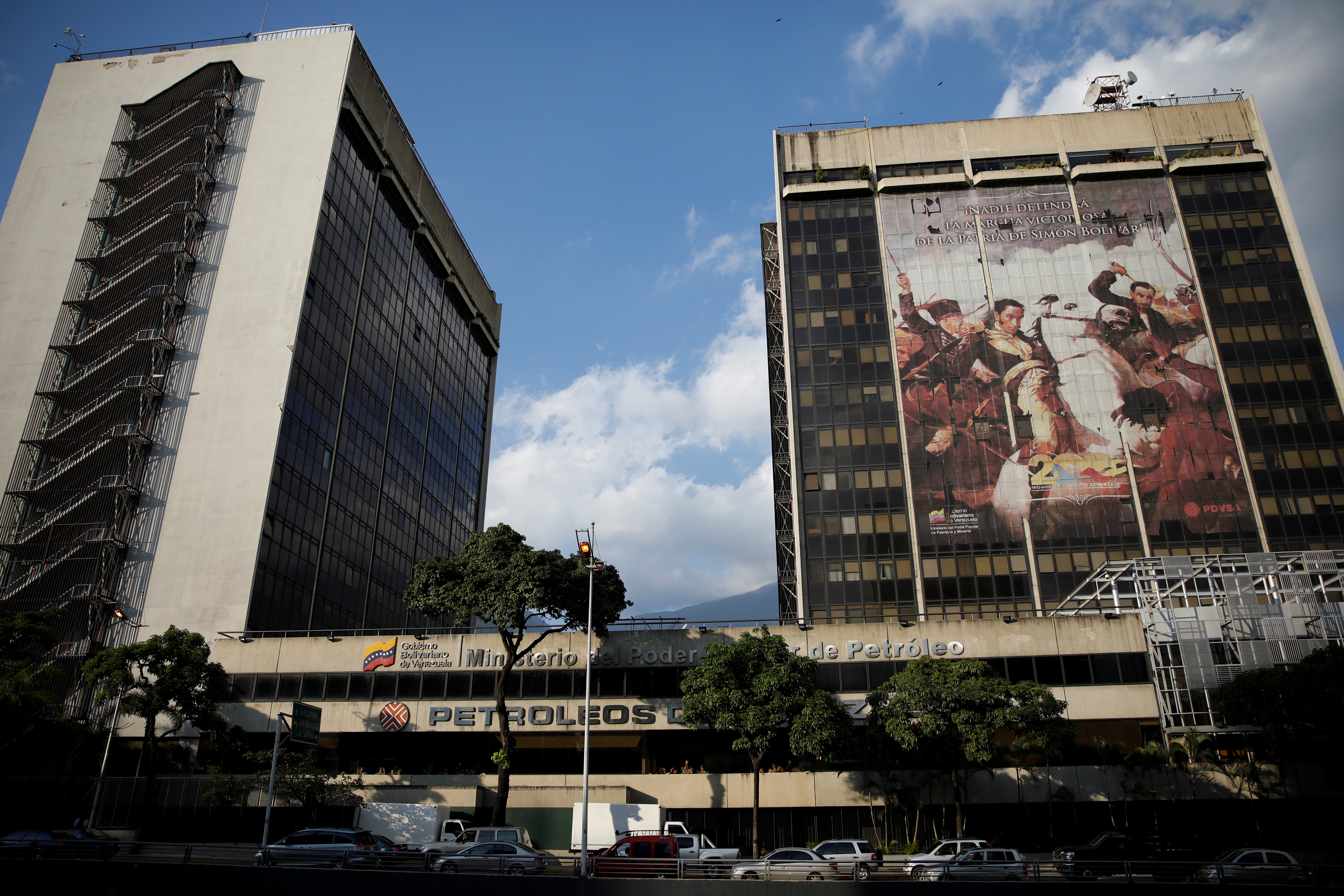 Policías “de inteligencia” habrían detenido a dos ejecutivos de Pdvsa