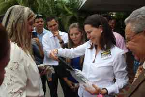 María Corina Machado junto a jóvenes en Maracay: Venezuela está lista para una transformación de raíz