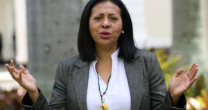 Dignora Hernández: Es lamentable que no se dialogue con la sociedad venezolana