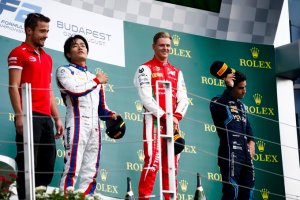 Mick Schumacher logra su primera victoria en Fórmula 2