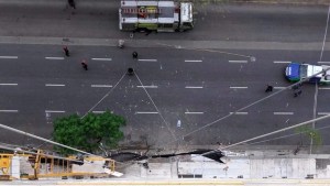 Dos obreros mueren al caer andamio en edificio en construcción en Lima