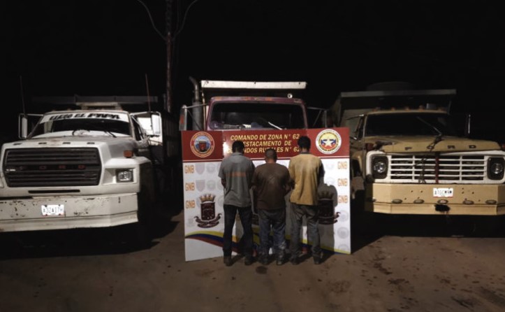 En Bolívar desmantelan banda dedicada al contrabando de combustible