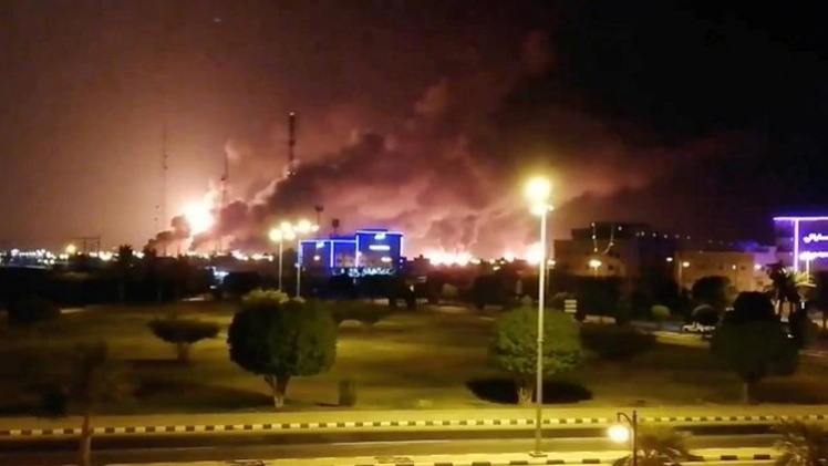 EEUU denunció que Irán atacó las refinerías sauditas para dañar la economía mundial