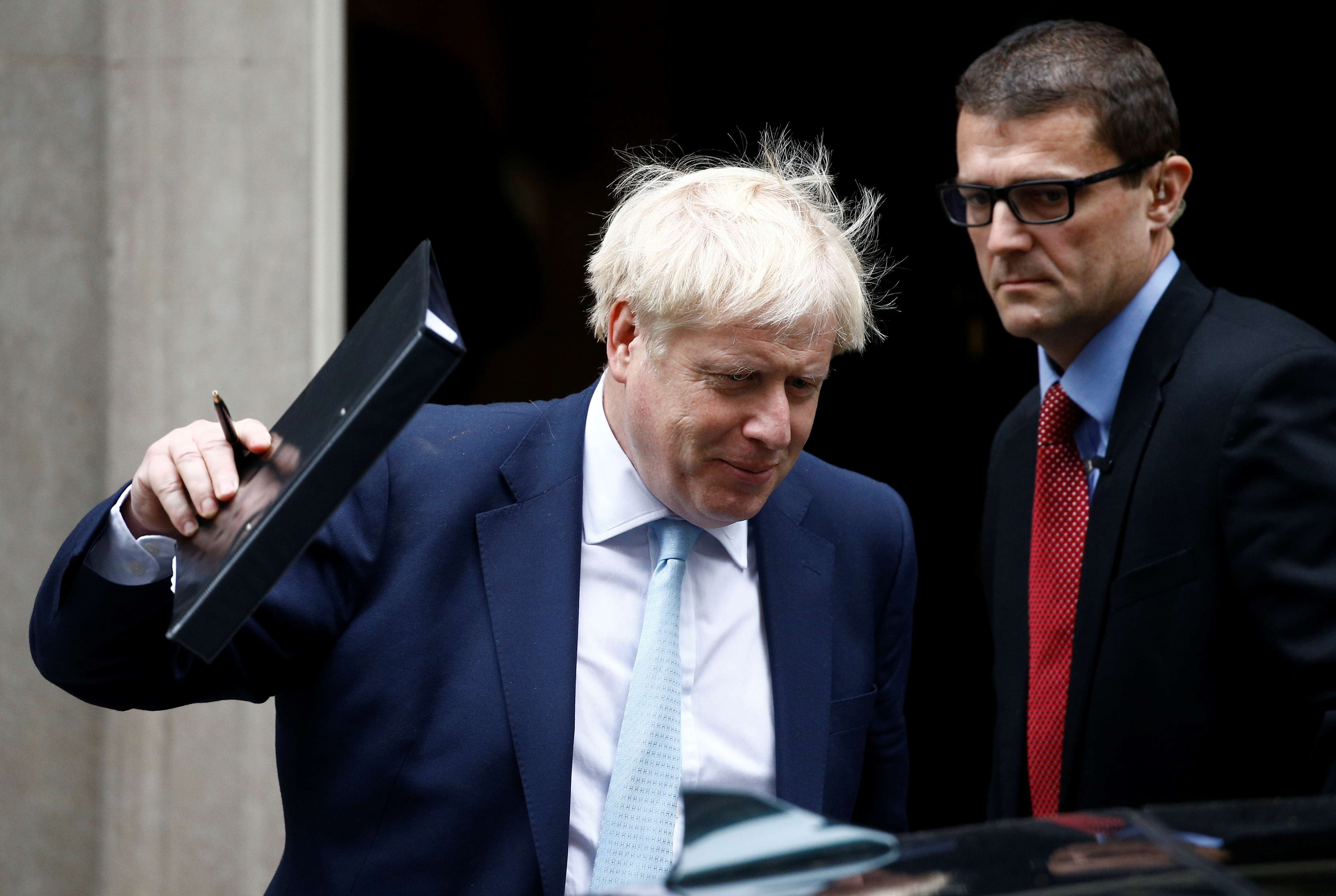 Johnson dice que ha llegado a un nuevo y gran acuerdo del brexit