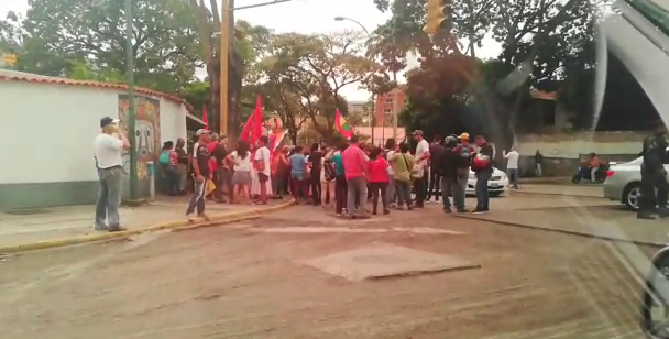 Chavistas se concentran en apoyo a Evo Morales. Imagen cortesía. 