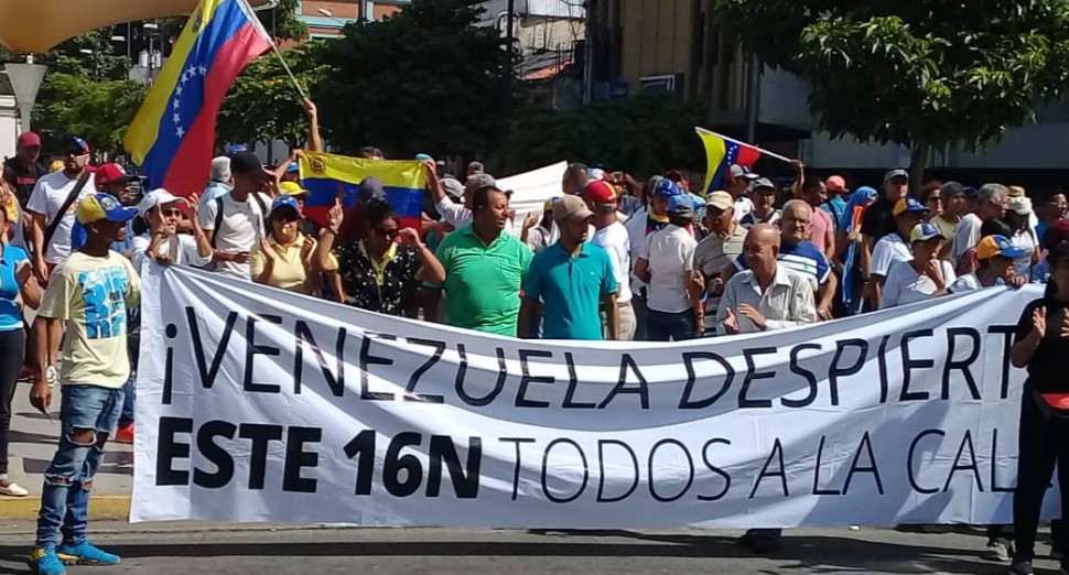 Sociedad civil en Aragua comienza a concentrarse en apoyo a Juan Guaidó #16Nov (Fotos)