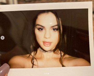 Selena “riquiquita” Gómez borró una foto sensual de Instagram para publicar nuevo contenido candente