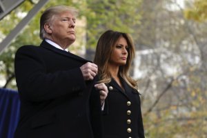 Trump inaugura desfile por Día de Veteranos en Nueva York
