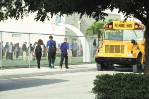 Maestra de Miami despojada de certificaciones después de arresto por sexo con estudiante