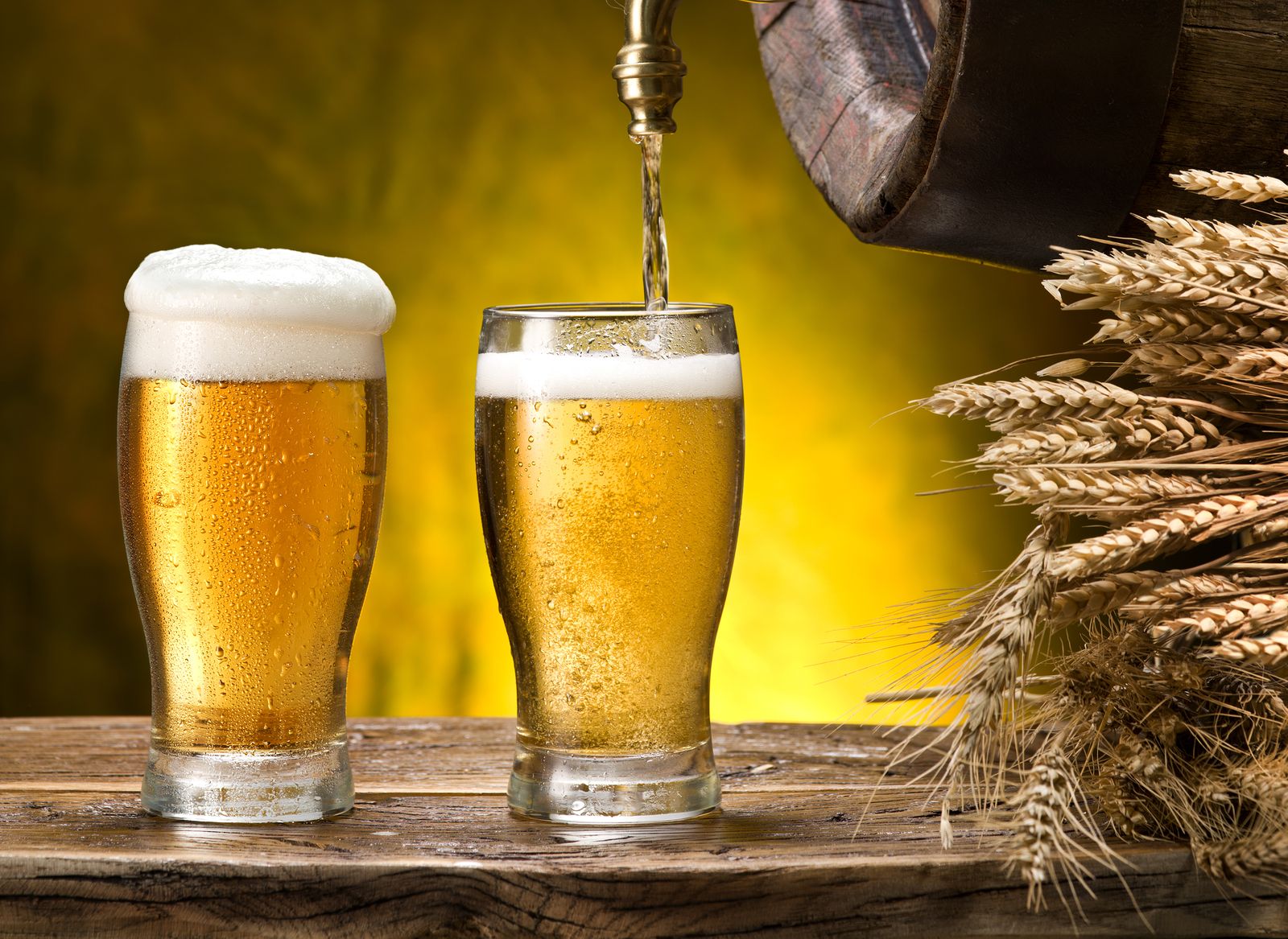 Francia botará diez millones de litros de cerveza que no se consumieron por la cuarentena
