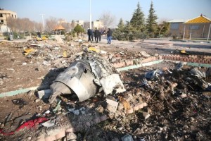 La caja negra del avión ucraniano derribado en enero está dañada, según Irán
