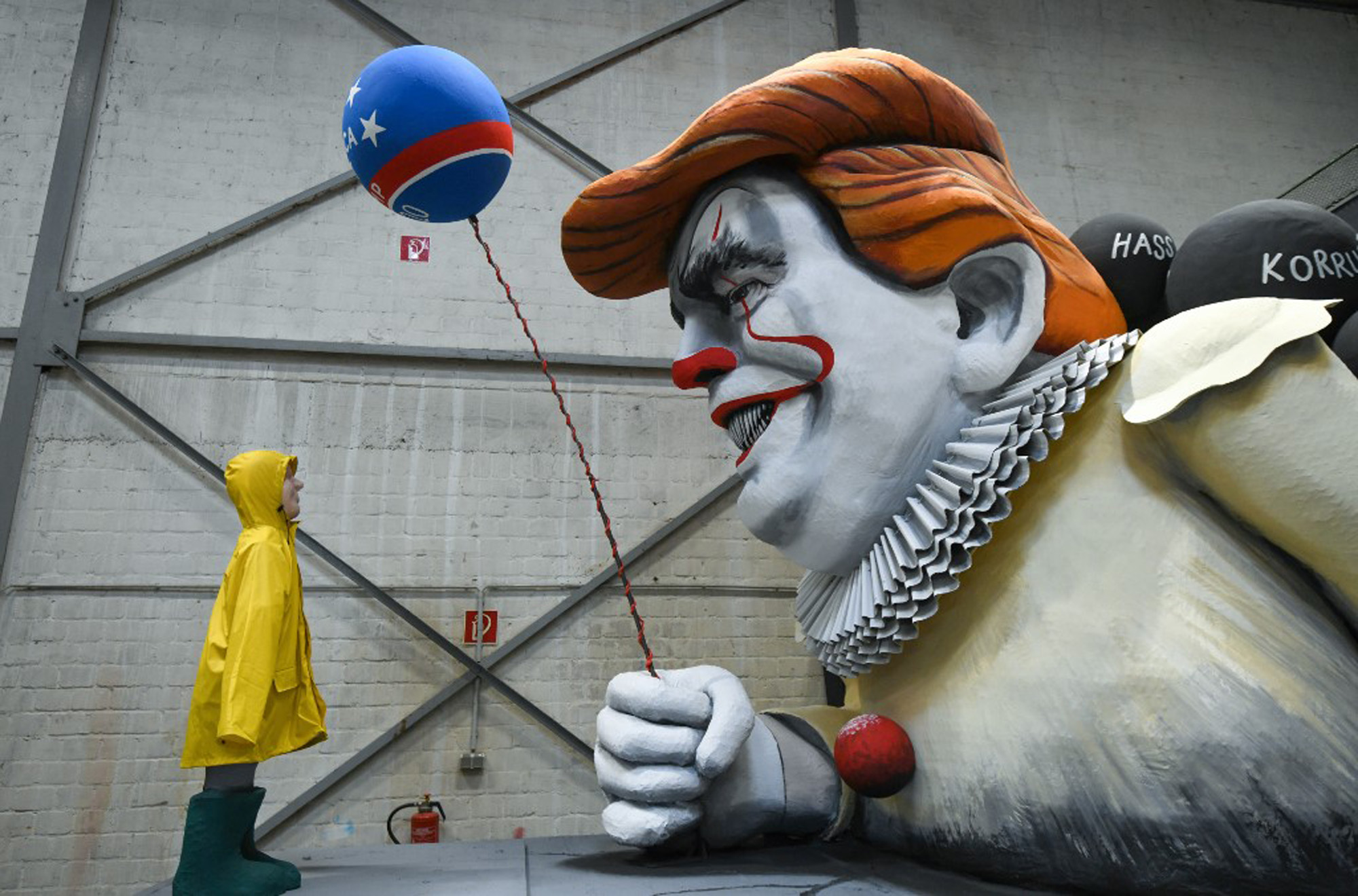 En imágenes: Las polémicas carrozas para el Carnaval de Alemania