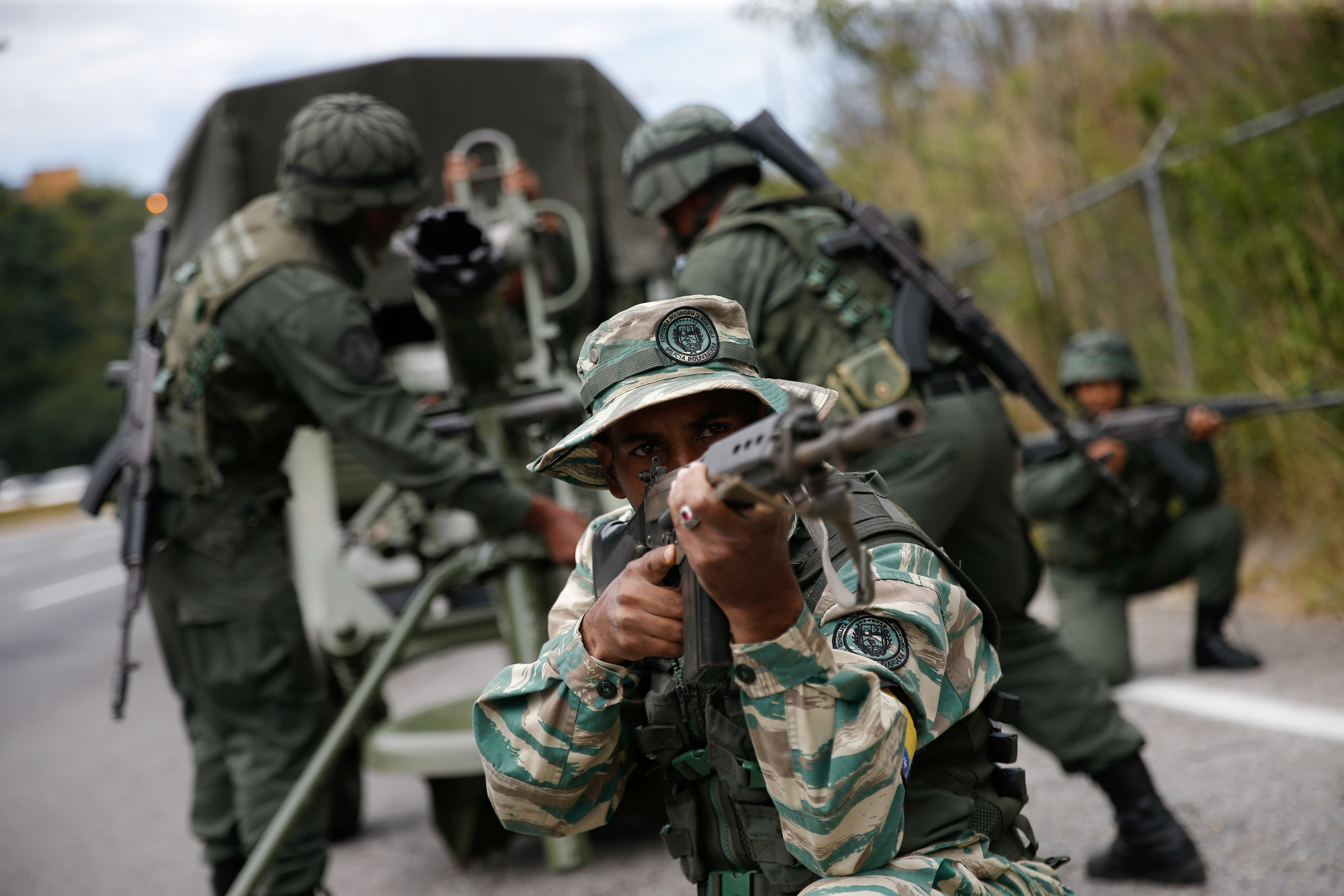 Maduro planea “nuevos ejercicios” para sus fuerzas militares en plena pandemia