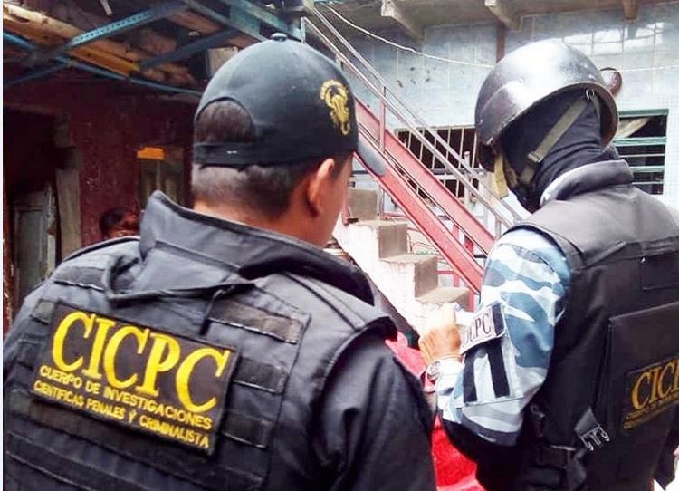 Terror en Táchira: Adolescente degolló a un amigo en su propia casa para robarle el teléfono y una PlayStation 2