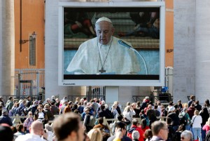 El papa Francisco expresa por streaming su “cercanía” con enfermos de coronavirus
