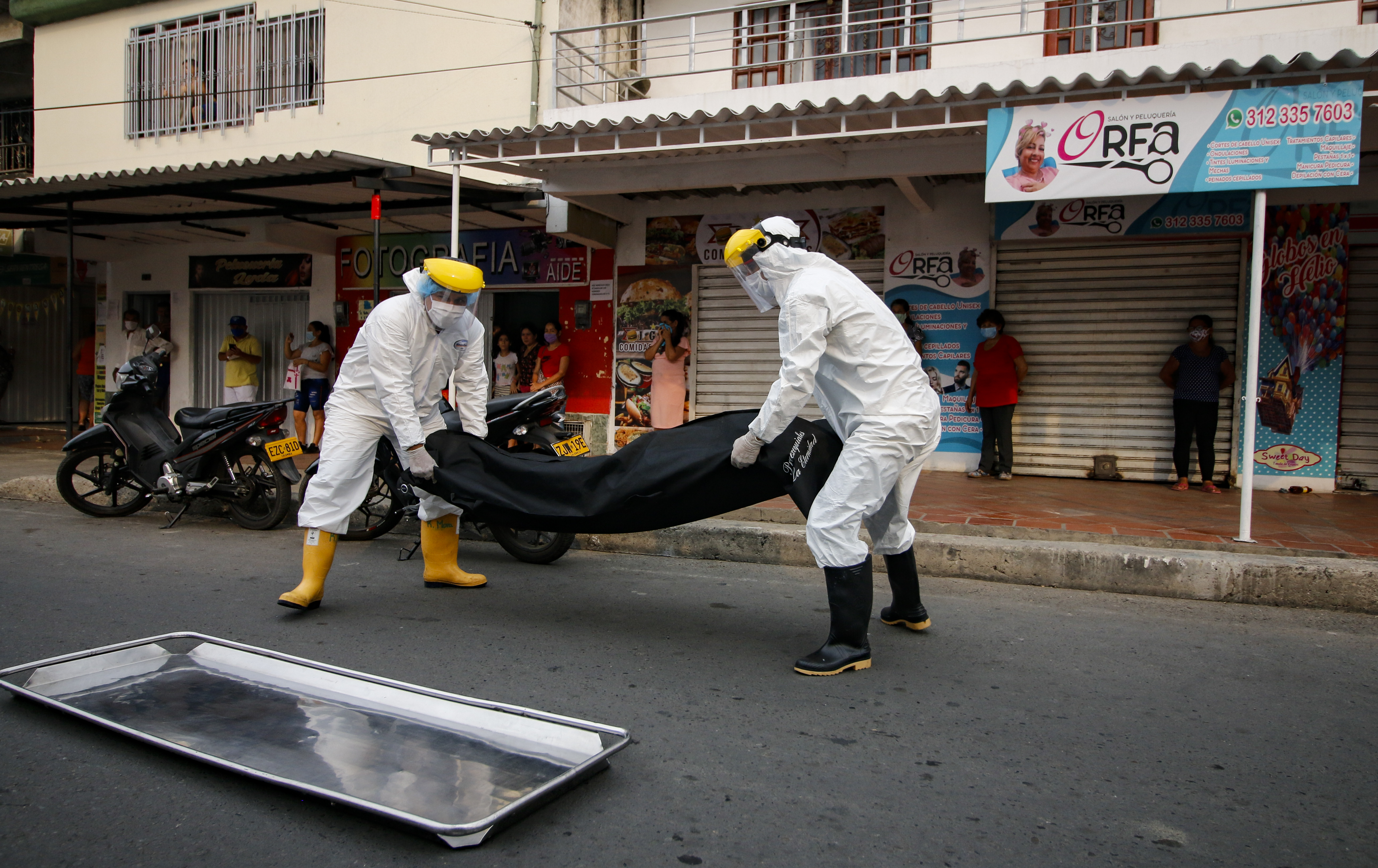 Casi 465.000 muertos por coronavirus, según balance de AFP