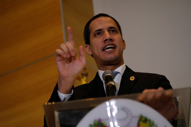 Guaidó condenó la persecución del régimen chavista contra Nicmer Evans y sus allegados