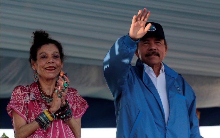 Ortega, el guerrillero que intenta perpetrarse en la presidencia de Nicaragua