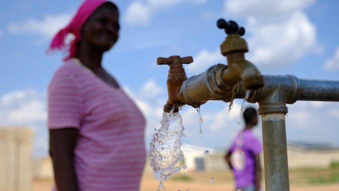 En Zimbabue, la crisis del agua pone contra las cuerdas el confinamiento