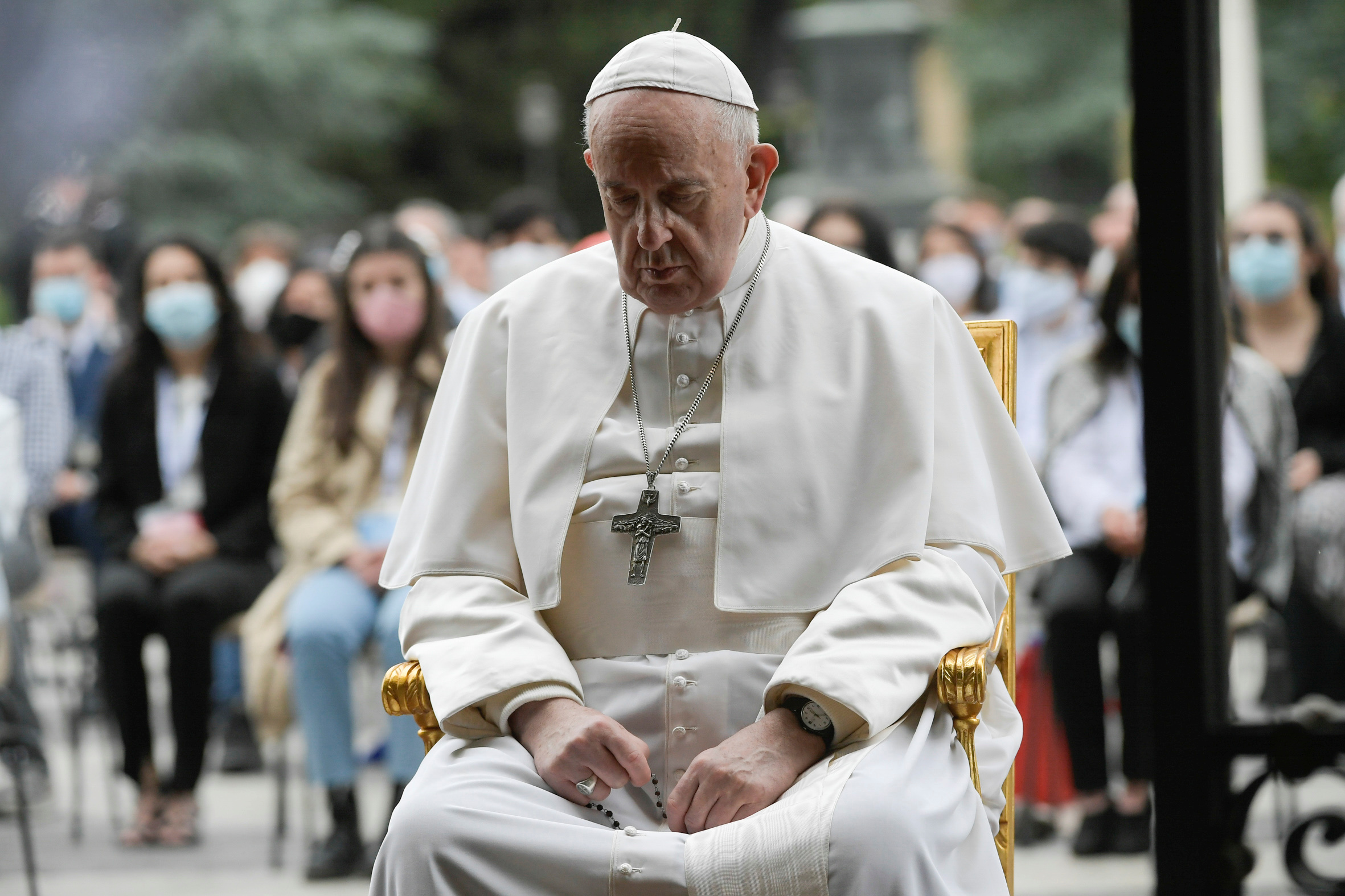 El papa Francisco rezó el rosario para fin de la pandemia conectado con 50 santuarios (Fotos)