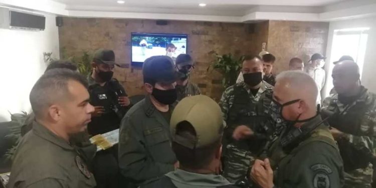 Régimen confirma injerencia de militares rusos en las filas de las Fuerzas Armadas