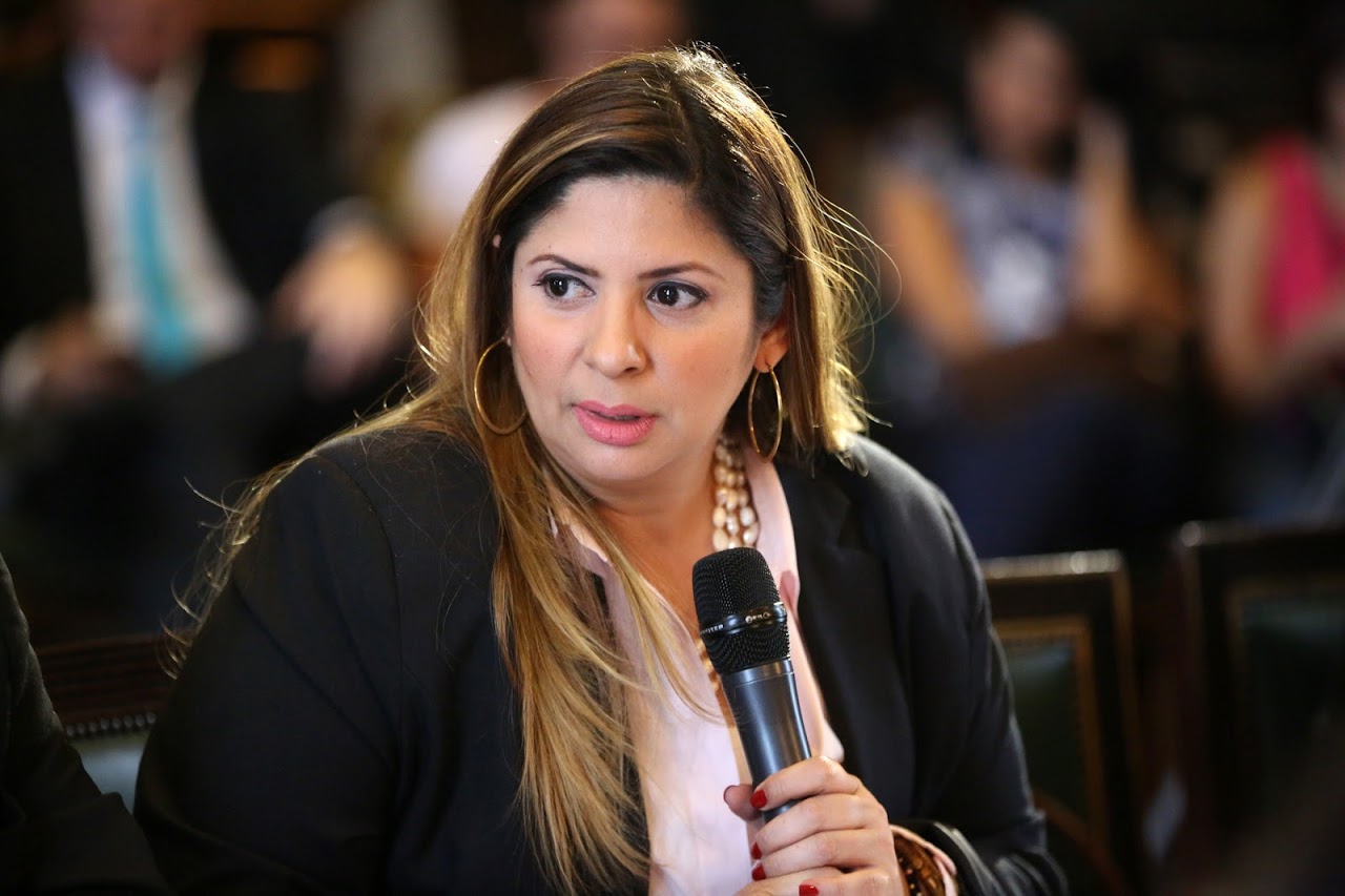 Diputada Bracho responsabiliza al régimen del colapso del sistema de alcantarillado y drenaje de Maracaibo