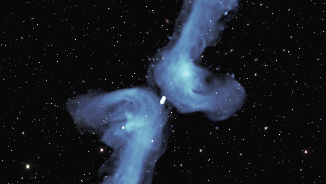 Astrónomos resolvieron el misterio de las galaxias con forma de “X”