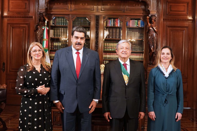 Senadores de EEUU le reprochan a López Obrador no haber extraditado a Maduro
