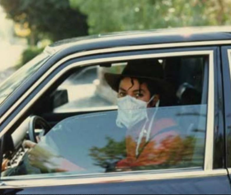 La increíble colección de autos de lujo de Michael Jackson (FOTOS)