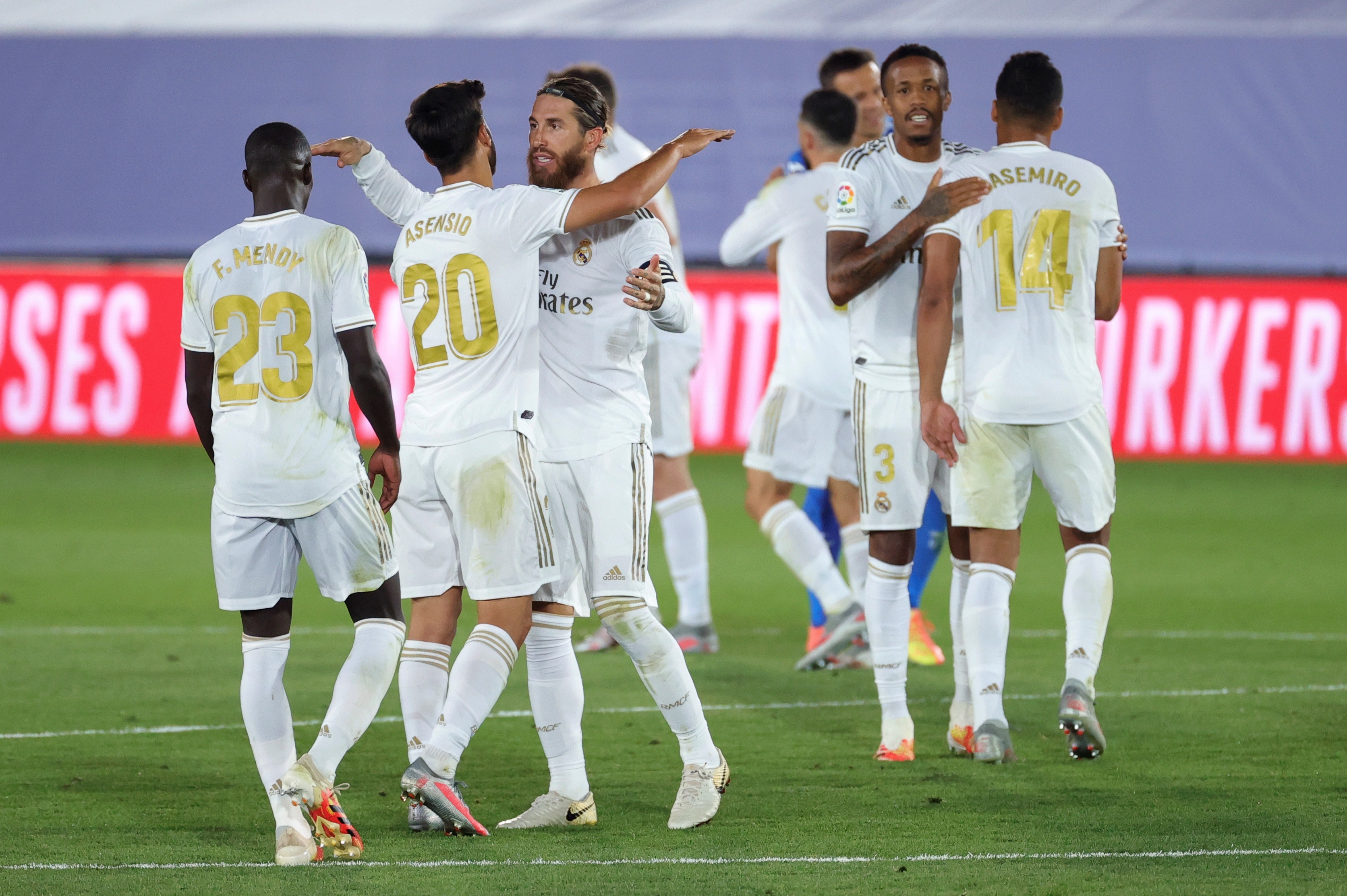 El Real Madrid dio un gran paso hacia el título tras sufrida victoria ante Getafe