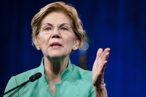 Congresista estadounidense Elizabeth Warren instó al Senado a aprobar el TPS para los venezolanos (Detalles)