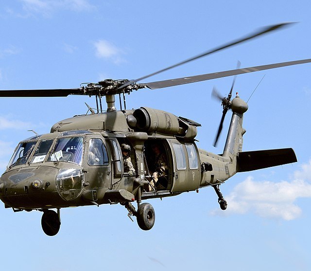 Un helicóptero del Ejército colombiano desaparece con seis tripulantes a bordo